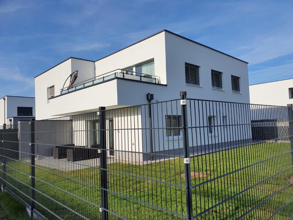 Leon Apartment Neu! Gemuetlichkeit An Erster Stelle Linz Extérieur photo